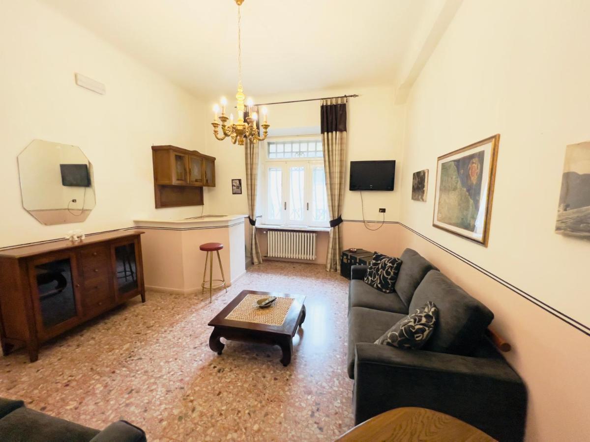 Monte Marsicano Hotel Пескассероли Экстерьер фото