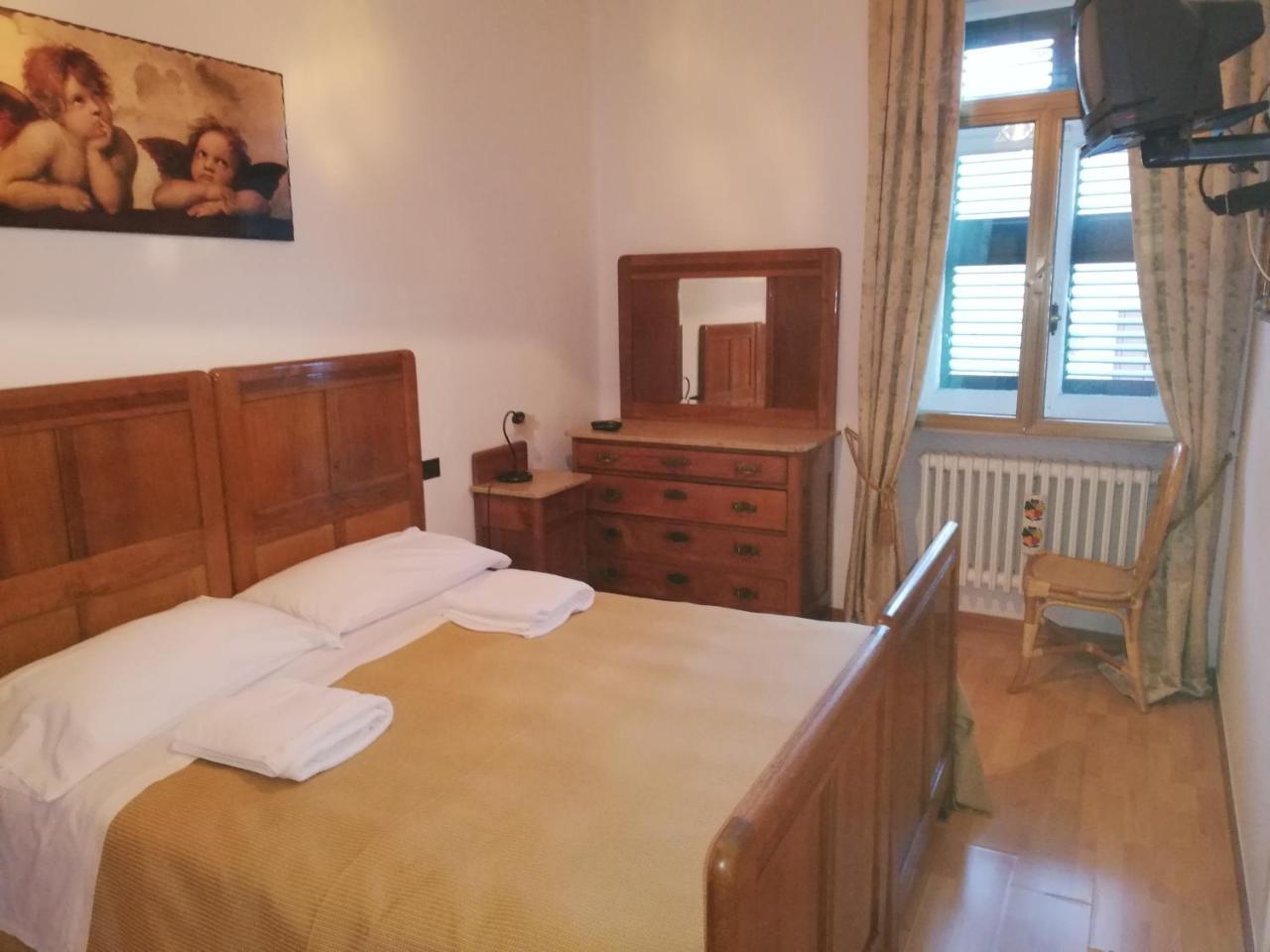 Monte Marsicano Hotel Пескассероли Экстерьер фото